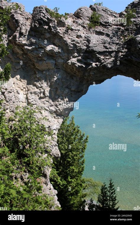 Limestone Formation Arch Rock On Mackinac Island Stock Photo Alamy