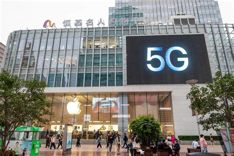 Jim Cramer Says 5g Is Gaining Momentum Reveals Favorite Related Stocks