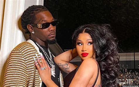 Trouble In Paradise Cardi B And Offset Unfollow Each Other On Ig After