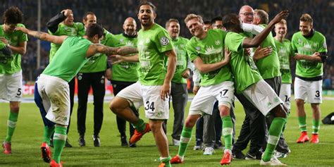 Wolfsburg Im Finale Des DFB Pokals Arminia Feiert Trotzdem Taz De