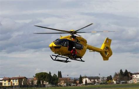 Ennesimo Incidente Sul Lavoro Operaio Precipita Per 6 Metri Dal Tetto