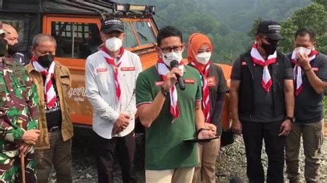 Jembatan Gantung Terpanjang Bakal Hadir Di Puncak Bogor Sandiaga Uno