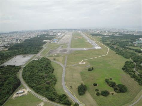 普天間基地