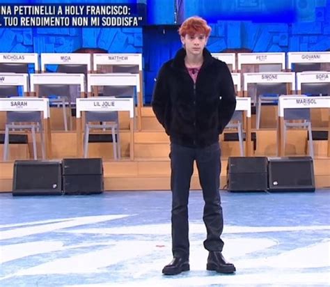 Amici Nuovo Scontro Tra Rudy Zerbi E Holy Francisco