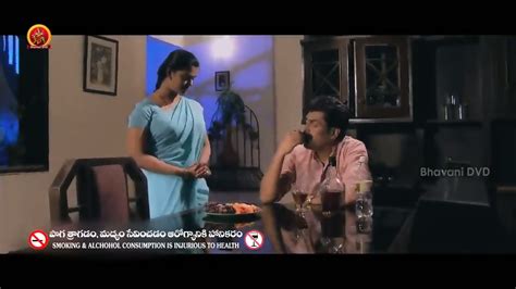 Indian Hot Bhabhi Romantic Kissing