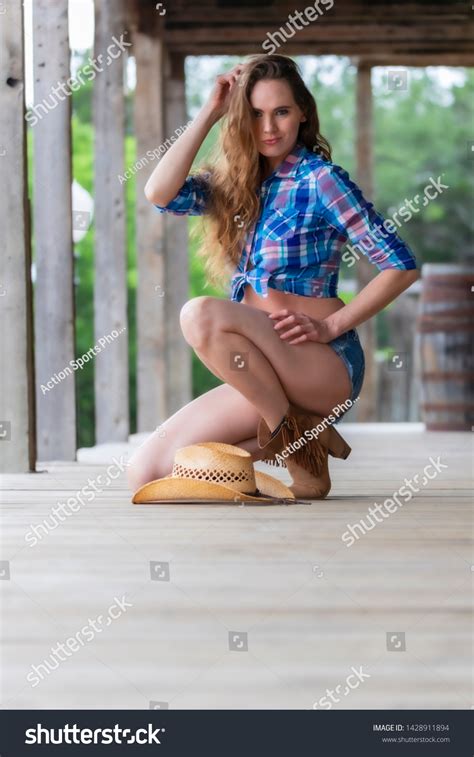 Beautiful Brunette Model Poses Outdoors Old Stock Photo 1428911894 Shutterstock