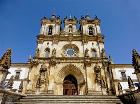 Monasterio De Alcobaca Don Pedro Y Doña Inés De Castro El Amor Que