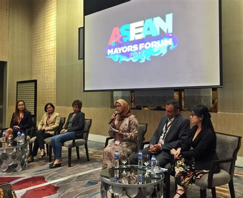 Local Leaders Convene To Discuss Low Emission Development During Asean