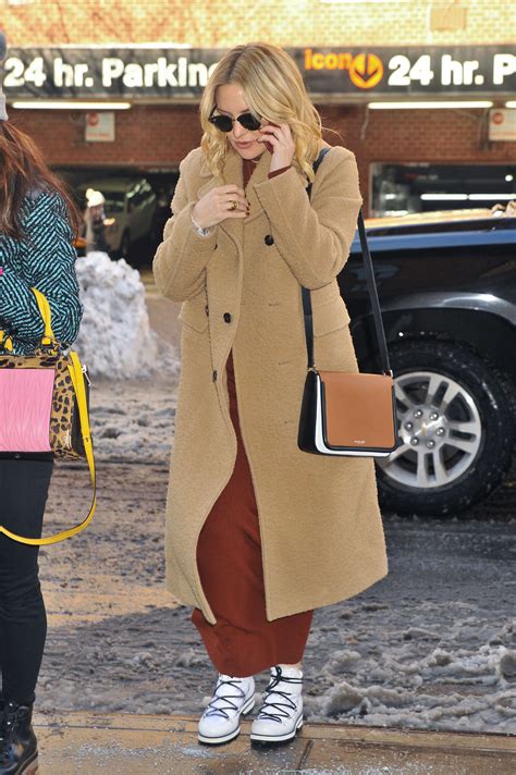 Index Of Wp Content Uploads Photos Kate Hudson Arrives At Her Hotel In Ny