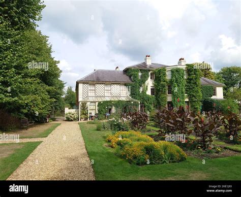 Down House Home Of Sir Charles Darwin In Kent Stock Photo Alamy