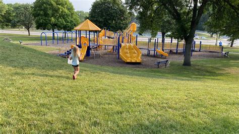 Happyly Roadside Park And Playground