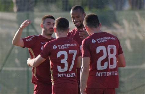 Farul Constan A Cfr Cluj Duel De Ase Puncte Pentru Campioana Rom Niei