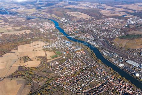 Luftaufnahme Veitshöchheim Eisenbahn Fluß Brückenbauwerk über den