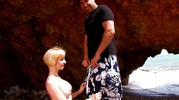 Sofia Valentine Fuck In Desert XVIDEOS