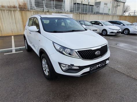 Kia Sportage 1 7 CRDI 2WD PRVI VLASNIK NIJE UVOZ TVORNIČKA GARANCIJA