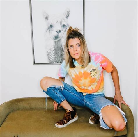 The Hottest Grace Helbig Photos Around The Net 12thBlog