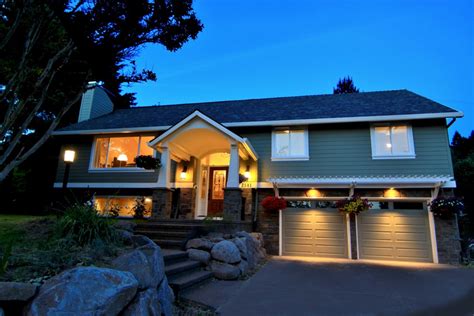 Lighting That Welcomes You Home Traditional Exterior Portland