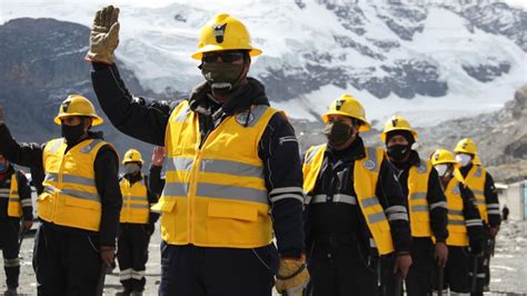 Afirman Que M S De Mil Proyectos Mineros Est N En Proceso De