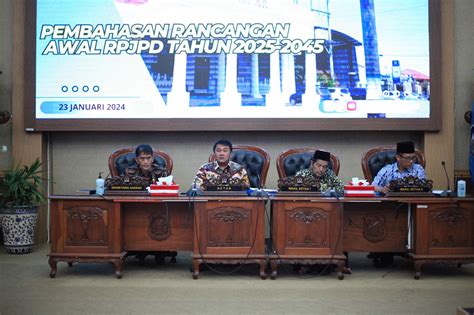 Dprd Kota Tegal Bahas Rancangan Awal Rpjpd Pemkot Diminta