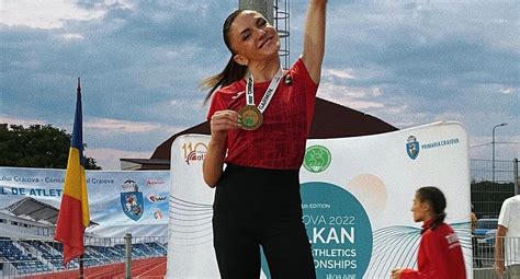 Luiza Gega Shpallet Kampione Ballkani Vendos Edhe Rekord Boldnews Al