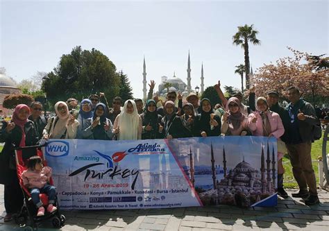 Menikmati Indahnya Pancaran Biru di Masjid Biru Istanbul - Priyadi Abadi