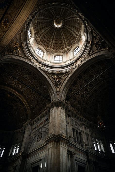 Ornate Gothic Church Interior · Free Stock Photo