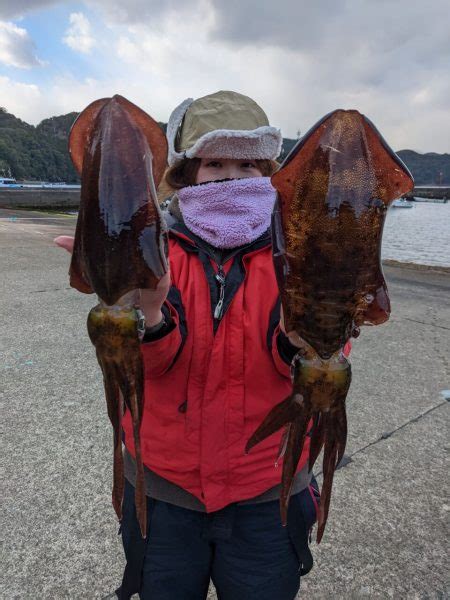 筏マルキ 釣果 三重県 島勝～船越 その他ルアー釣り カンパチ・ネイリ 陸っぱり 釣り・魚釣り 釣果情報サイト カンパリ