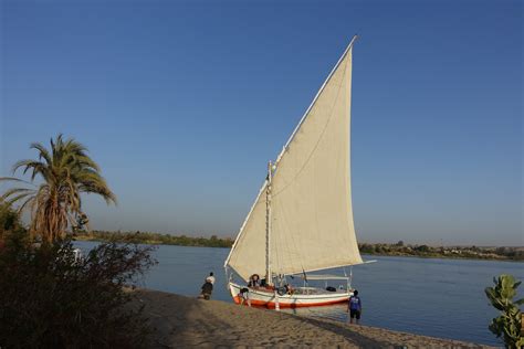 Croisière sur le Nil en Felouque Louxor Assouan 8 Jours Égypte