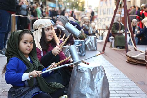 El Pessebre Vivent De L Escola Fedac Omple De Caliu Nadalenc El Carrer