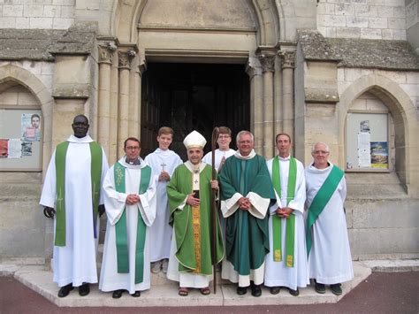 Installation du père Jacques Simon Diocèse de Rouen