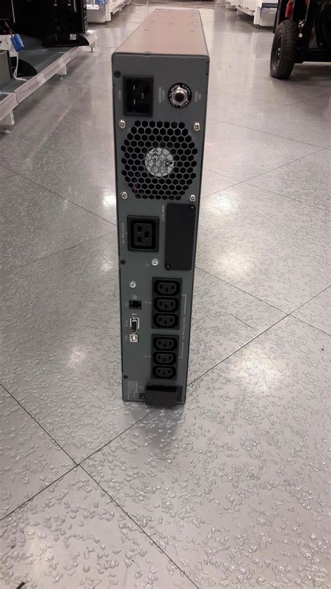 SOCOMEC SICON SOCOMEC SICON UPS TOWER RACK 3300VA 2700W NRT2 U3300