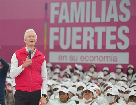 Entrega Alfredo Del Mazo M S De Mil Tarjetas Del Salario Rosa