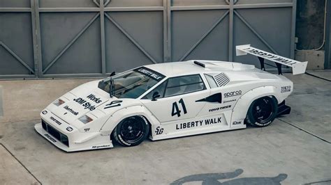 Liberty Walk Lamborghini Countach Breitbau Konfliktreiches Tuning