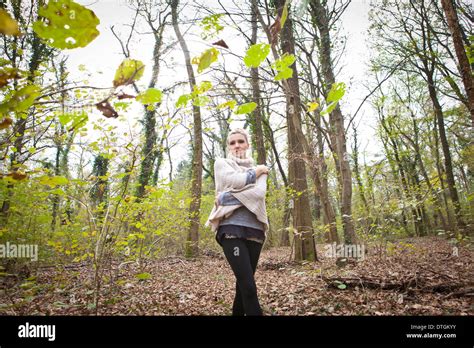 Dos De Femme Blonde Banque De Photographies Et Dimages Haute R Solution Alamy