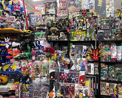 Frank & Son Collectible Show - Toy Store Guide