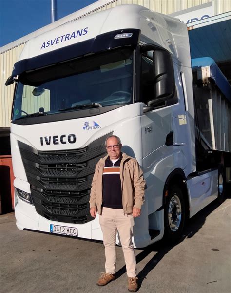 Inturasa Entrega A Transmagazos Una Tractora Iveco S Way