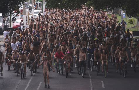 A legjobb Naked Bike Ride fotók by Europress Éva magazin