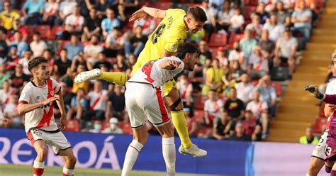 Con gol de Foyth el Villarreal pasó por arriba al Rayo Vallecano