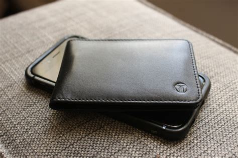 Bifold Slim Wallet IUCN Water