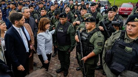 Por Tierra Agua Y Aire El Despliegue De Fuerzas Federales Para El Anuncio Del Plan Bandera En