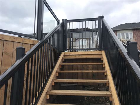 Cambridge On Aluminum Railings And Column Systems Waterloo Railings