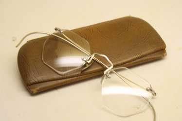 Antique Rimless Eyeglasses Silver B L Ful Vue Vintage Gem