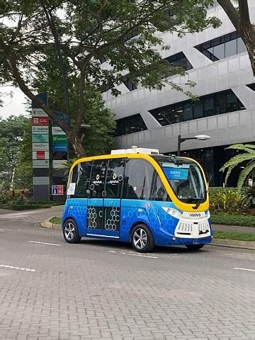 Sinar Mas Land Hadirkan Kendaraan Listrik Otonom Di Kawasan BSD Green