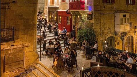 The Bridge Bar, Il-Belt Valletta Review