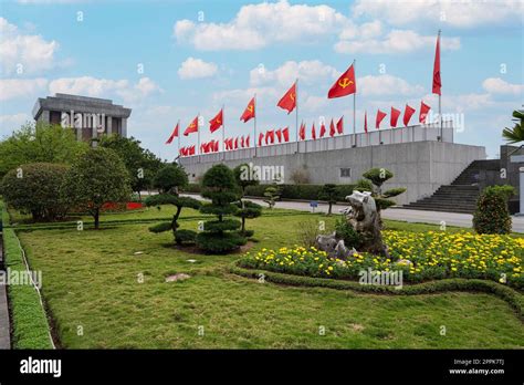 Ho Chi Minh Mausoleum In Hanoi Vitenam Stock Photo Alamy