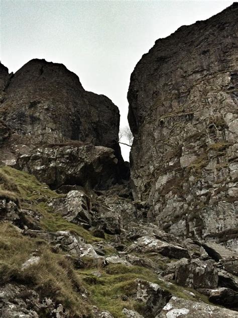 Hiking Devils Kitchen To Glyders And Tryfan Snowdonia Wales