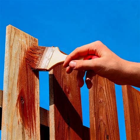 Fence Painting - MR LA HANDYMAN