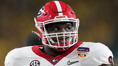 Breaking down Georgia Bulldogs defensive lineman Jordan Davis' college ...