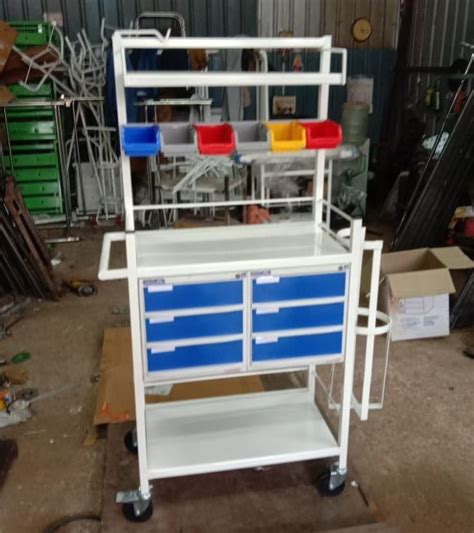 Rectangular Mild Steel Crash Cart Trolley For Hospital Feature