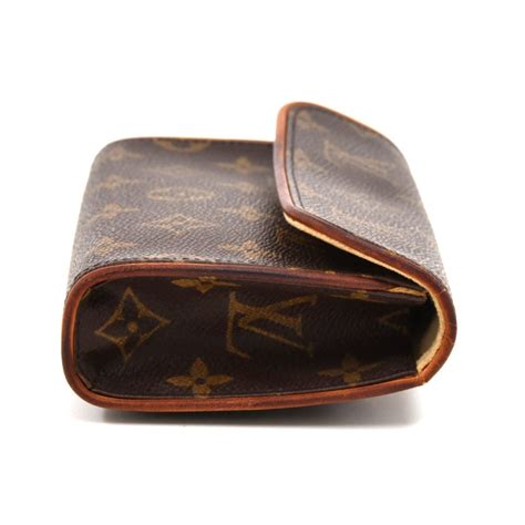 Louis Vuitton Monogram Canvas Pochette Florentine Restaurant